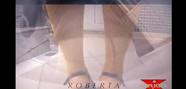  Roberta Freira carne nova no pornô com Dhones Portella Productions [demo]